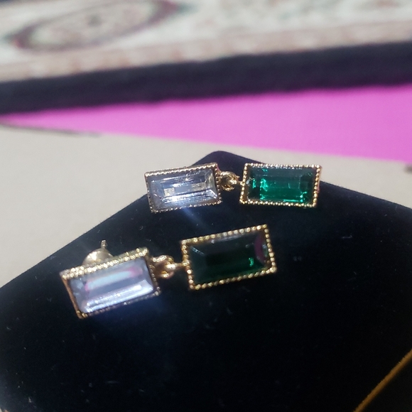 Vintage Earings - Picture 5 of 5